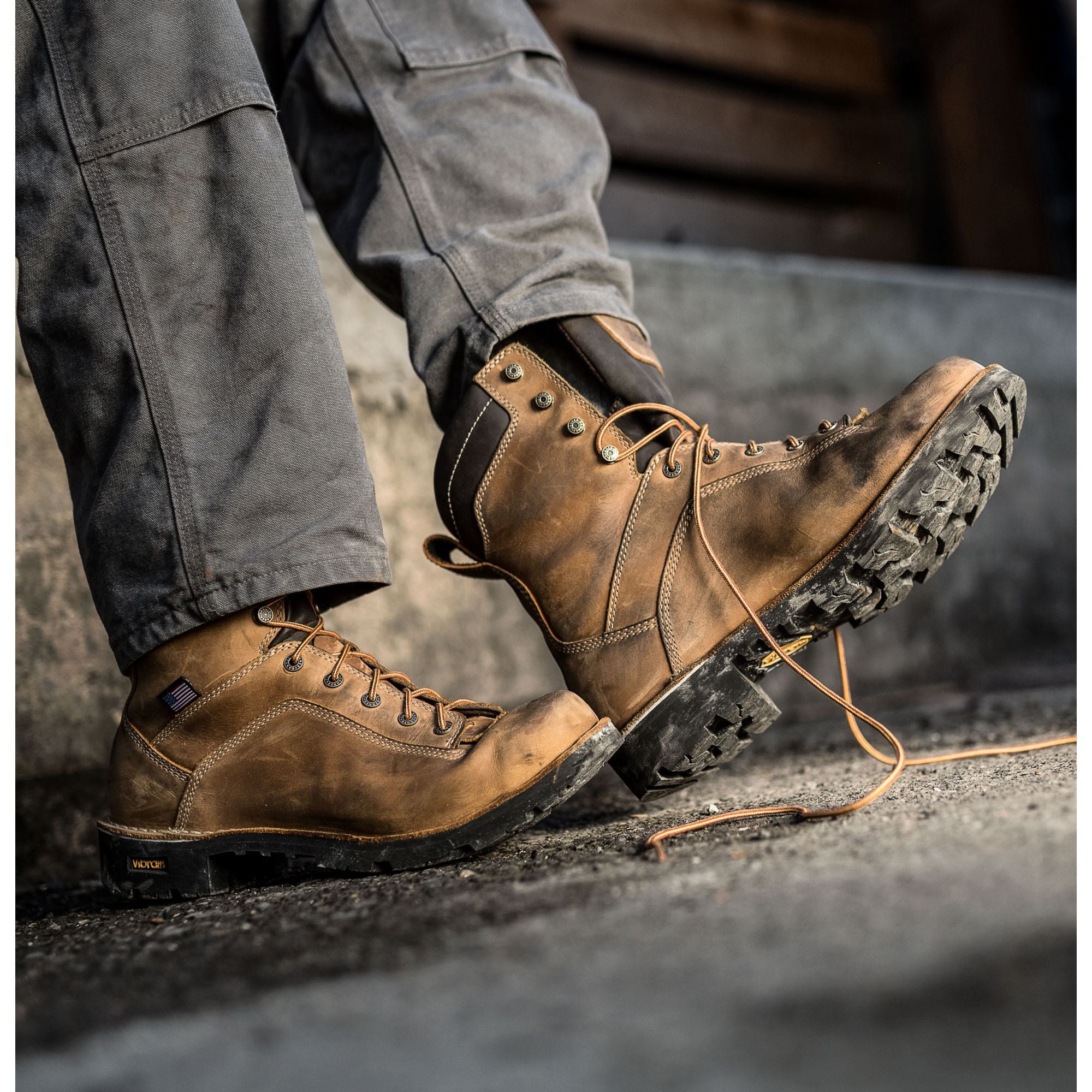 Danner black hotsell work boots